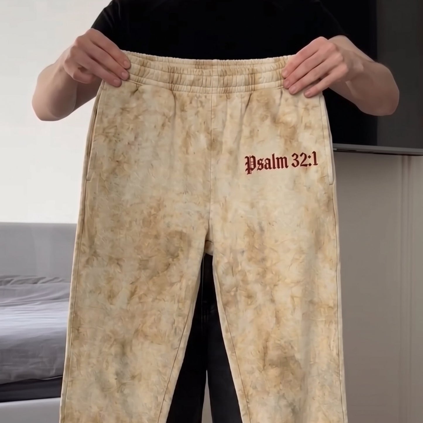 PSALM 32:1 Sweat Pants